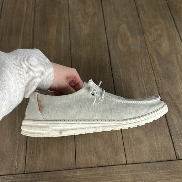 Hey Dude Women's Gray Sneakers - Picture 4 of 4